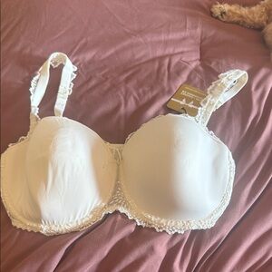 Elegant White Lace Bra